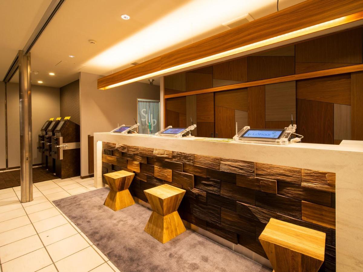 新横滨超级酒店 外观 照片